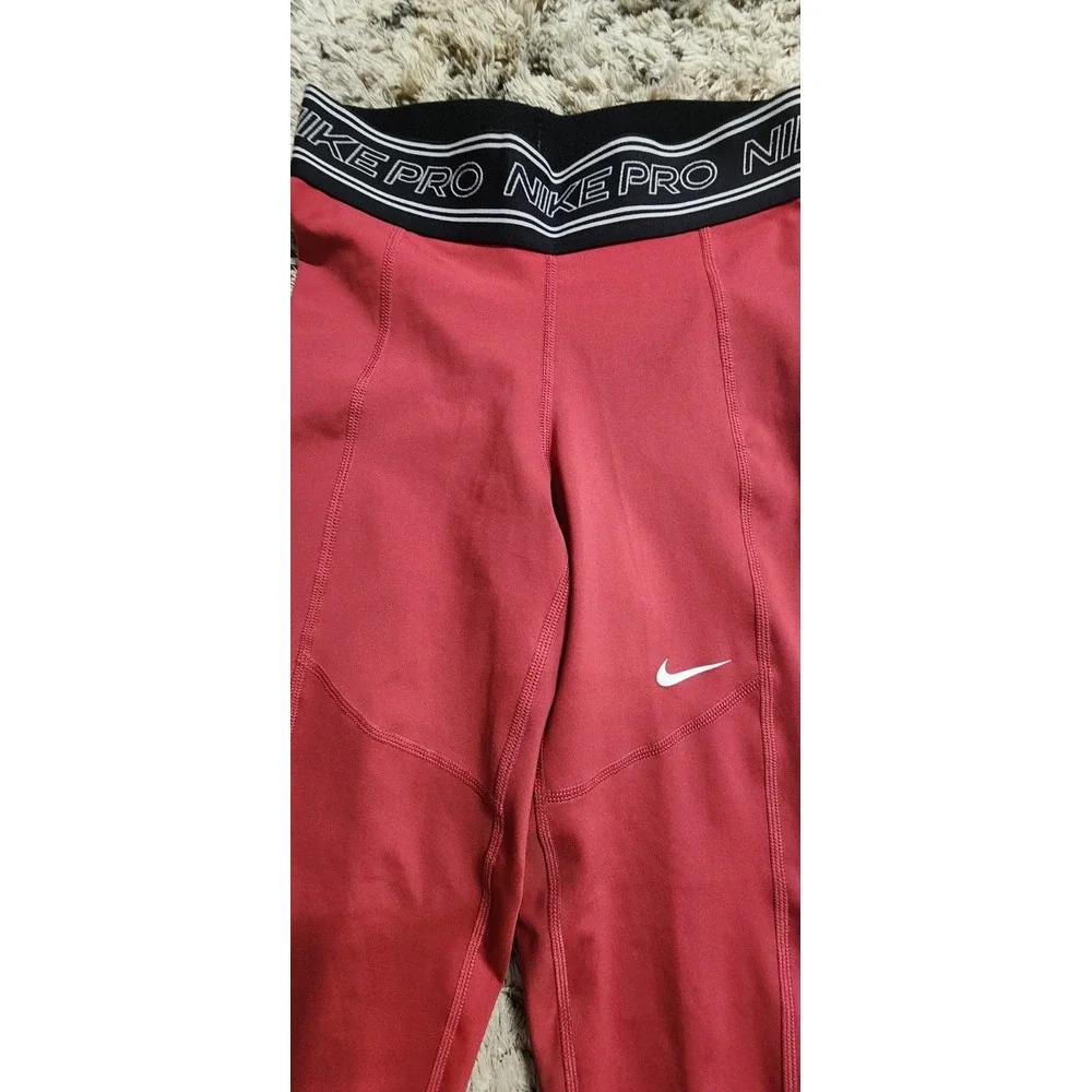 Nike Pro Dri-Fit Leggings‎ Women's XS Dark Red Black Band Logo Crossfit Active